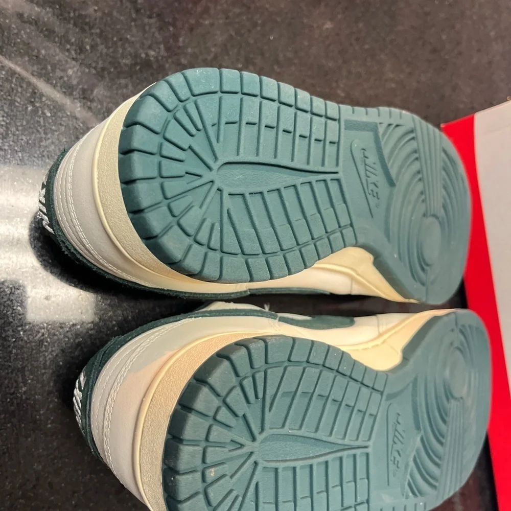 Sz Various NIKE DUNK LOW ATHLETIC DEPARTMENT CASUAL SHOES
